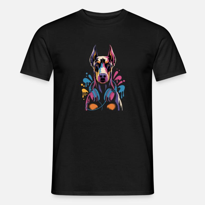 Dobermann mit Kopfhörern - Männer T-Shirt - Schwarz