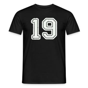 19 - Männer T-Shirt - Schwarz - Vorne - AI Model Male 178 light (178cm)