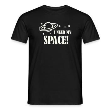 Ich brauche meinen Weltraum! - Männer T-Shirt - Schwarz - Vorne - AI Model Male 178 light (178cm)