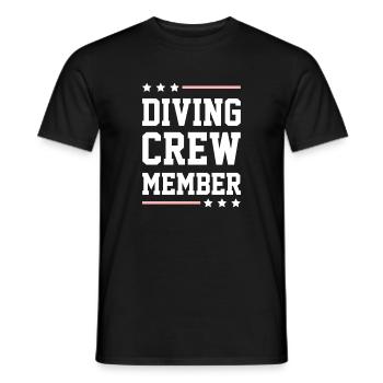 Diving Crew - Männer T-Shirt - Schwarz - Vorne - AI Model Male 178 light (178cm)