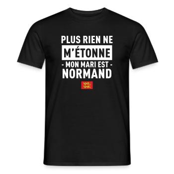 Plus Rien Ne M Etonne Mon Mari Est Normand T-Sh... - T-shirt homme - noir - Devant - AI Model Male 178 light (178cm)
