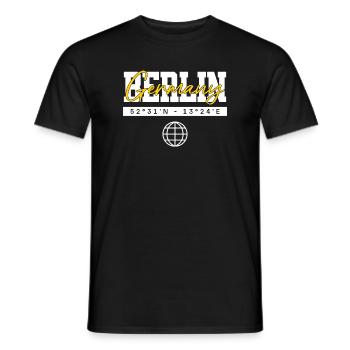 Berlin Deutschland Koordinaten Reise Souvenir - Männer T-Shirt - Schwarz - Vorne - AI Model Male 178 light (178cm)