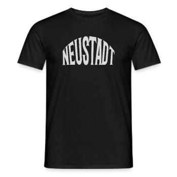 Neustadt - Männer T-Shirt - Schwarz - Vorne - AI Model Male 178 light (178cm)