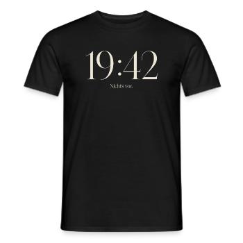 19:42 Nichts vor Typografie Shirt - Männer T-Shirt - Schwarz - Vorne - AI Model Male 178 light (178cm)