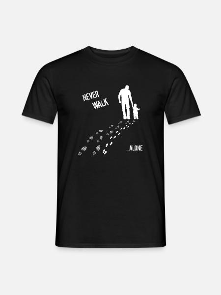 VATER & SOHN NEVER WALK ALONE - Männer T-Shirt - Schwarz