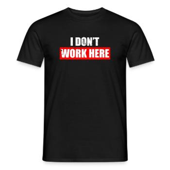 Je ne travaille pas ici. Amoureux de voitures, gars de voitures, mécanicien. - T-shirt homme - noir - Devant - AI Model Male 178 light (178cm)
