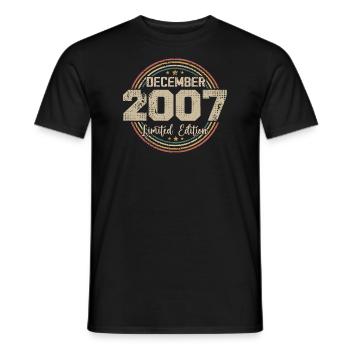 Die Legenden wurden im Dezember 2007 - 2007 geboren - Männer T-Shirt - Schwarz - Vorne - AI Model Male 178 light (178cm)