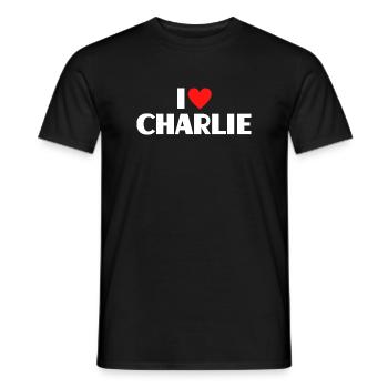 I love Charlie Rotes Herz Romantischer Name Fan - Männer T-Shirt - Schwarz - Vorne - AI Model Male 178 light (178cm)