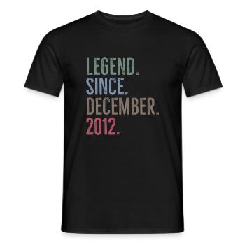 Legende seit Dezember 2012 - Männer T-Shirt - Schwarz - Vorne - AI Model Male 178 light (178cm)
