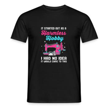 Couturière à la machine à coudre - T-shirt homme - noir - Devant - AI Model Male 178 light (178cm)