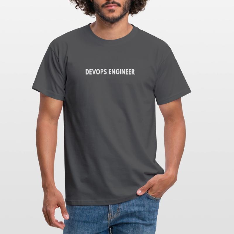 DevOps Engineer – Funny Tech Definition & Coding Männer T-Shirt