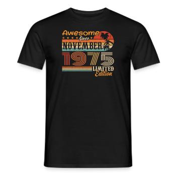 Une légende est née en novembre 1975 - 1975 - T-shirt homme - noir - Devant - AI Model Male 178 light (178cm)