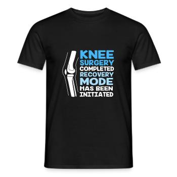 Knie Operation - Männer T-Shirt - Schwarz - Vorne - AI Model Male 178 light (178cm)