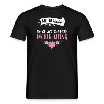 Motherhood is a journey worth ta... - Männer T-Shirt - Schwarz - Vorne - AI Model Male 178 light (178cm)