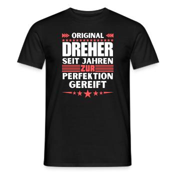 Zur Perfektion gereifter Dreher - Männer T-Shirt - Schwarz - Vorne - AI Model Male 178 light (178cm)