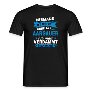Aargauer Geschenk Sprüche Shirt - Männer T-Shirt - Schwarz - Vorne - AI Model Male 178 light (178cm)