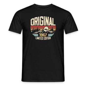 Nostalgisches 1967 Geburtstagsgeschenk 1967 - Männer T-Shirt - Schwarz - Vorne - AI Model Male 178 light (178cm)