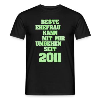 Jahr 2011 - Männer T-Shirt - Schwarz - Vorne - AI Model Male 178 light (178cm)