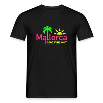 Mallorca, good vibes only (palm tree, sun) - Men's T-Shirt - black - Front - AI Model Male 178 light (178cm)