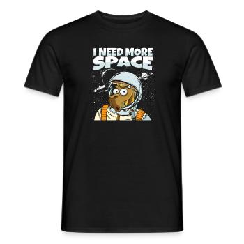 Kamel Astronaut I Need More Space - Männer T-Shirt - Schwarz - Vorne - AI Model Male 178 light (178cm)