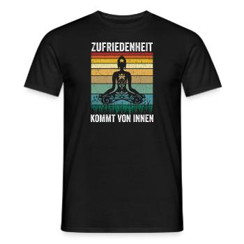 Zufriedenheit kommt von innen - Männer T-Shirt - Schwarz - Vorne - AI Model Male 178 light (178cm)
