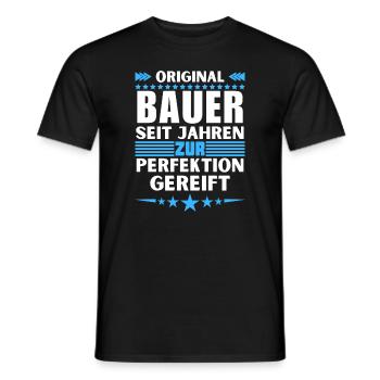Zur Perfektion gereifter Bauer - Männer T-Shirt - Schwarz - Vorne - AI Model Male 178 light (178cm)