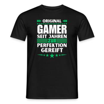 Gamers Matured to Perfection - Men's T-Shirt - black - Front - AI Model Male 178 light (178cm)