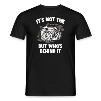 Photography - Männer T-Shirt - Schwarz - Vorne - AI Model Male 178 light (178cm)