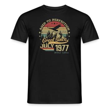47 years old Aged to perfection born in July 1977 - Men's T-Shirt - black - Front - AI Model Male 178 light (178cm)