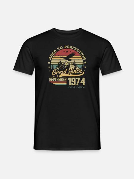 50 Jahre alt, bis zur Perfektion gealtert, geboren: September 1974 - Männer T-Shirt - Schwarz