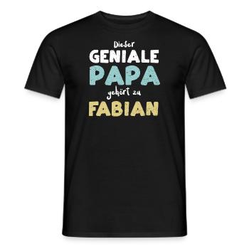 Dieser Geniale Papa Gehört Zu Fa... - Männer T-Shirt - Schwarz - Vorne - AI Model Male 178 light (178cm)