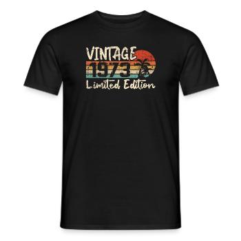 Jahrgang 1973 Jahrgang 1973 Geburtstagsgeschenk - Männer T-Shirt - Schwarz - Vorne - AI Model Male 178 light (178cm)
