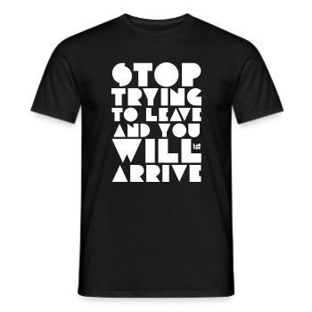 Laotse Zitat - Männer T-Shirt - Schwarz - Vorne - AI Model Male 178 light (178cm)
