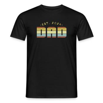 Dad est. 2024 - Männer T-Shirt - Schwarz - Vorne - AI Model Male 178 light (178cm)