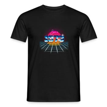 Born in 1973 - Männer T-Shirt - Schwarz - Vorne - AI Model Male 178 light (178cm)