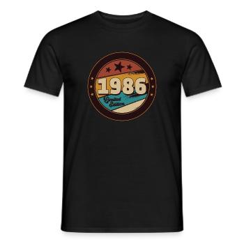 1986 - Men's T-Shirt - black - Front - AI Model Male 178 light (178cm)