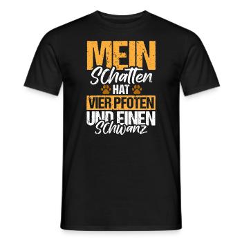 Hund Mein schatten hat vier Pfoten - Männer T-Shirt - Schwarz - Vorne - AI Model Male 178 light (178cm)