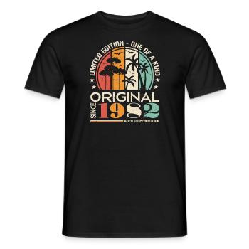 Voiture Vintage Construite en 1982 Né Vintage Anniversaire - T-shirt homme - noir - Devant - AI Model Male 178 light (178cm)