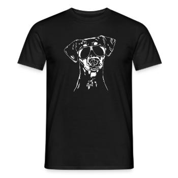 DEUTSCHER PINSCHER cool Sonnenbrille Hund Wilsigns - Männer T-Shirt - Schwarz - Vorne - AI Model Male 178 light (178cm)