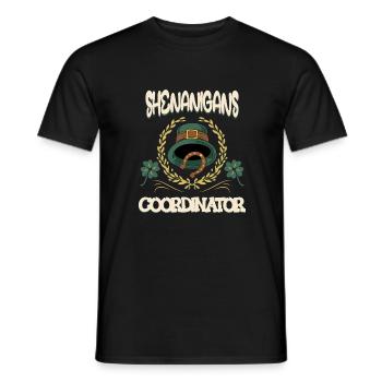 Coordinateur des manigances Saint-Patrick 2025 - T-shirt homme - noir - Devant - AI Model Male 178 light (178cm)