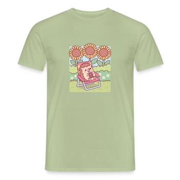 Hérisson mignon se relaxant sous les tournesols - T-shirt homme - vert sauge - Devant - AI Model Male 178 light (178cm)