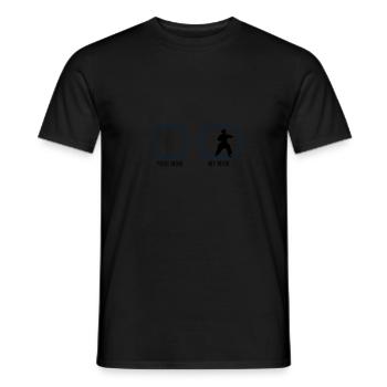 Your Mom My Mom Karate - Männer T-Shirt - Schwarz - Vorne - AI Model Male 178 light (178cm)