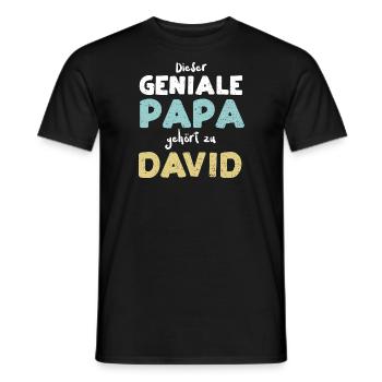 Dieser Geniale Papa Gehört Zu David - Männer T-Shirt - Schwarz - Vorne - AI Model Male 178 light (178cm)