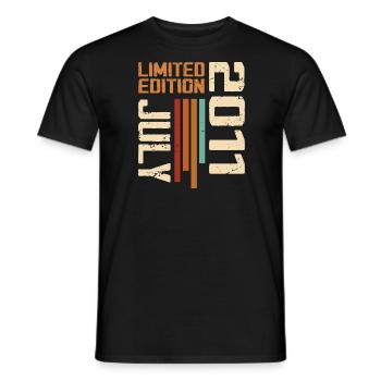 Juli 2011 Geburtstagsgeschenk 2011 Juli 2011 - Männer T-Shirt - Schwarz - Vorne - AI Model Male 178 light (178cm)