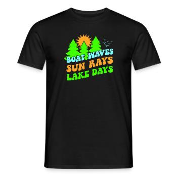 TAGE SEE LEBE BOOT WASSER FLUSSE SONNE WILDWASSER - Männer T-Shirt - Schwarz - Vorne - AI Model Male 178 light (178cm)