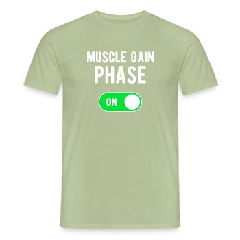Muskelaufbauphase ON Bodybuilding Gewichte Workout - Männer T-Shirt - Sage - Vorne - AI Model Male 178 light (178cm)