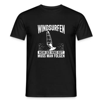 Windsurfen, Wenn Der Wind Ruft - Männer T-Shirt - Schwarz - Vorne - AI Model Male 178 light (178cm)