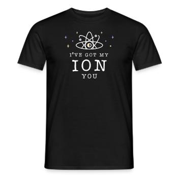 Ich habe ein Auge auf dich - Lustiges Wortspiel - Männer T-Shirt - Schwarz - Vorne - AI Model Male 178 light (178cm)