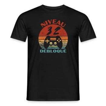 niveau 32 débloqué - anniversaire - T-shirt homme - noir - Devant - AI Model Male 178 light (178cm)
