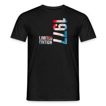 1977 Limitiertes Geburtstagsgeschenk 1977 - Männer T-Shirt - Schwarz - Vorne - AI Model Male 178 light (178cm)